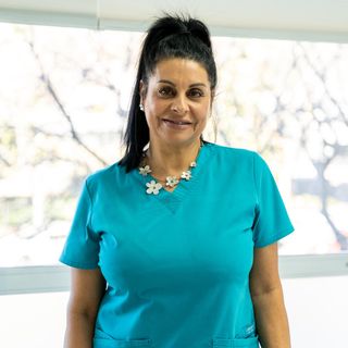 Acercar imagen: Montserrat Gonzalez, Terapeuta complementario Reus