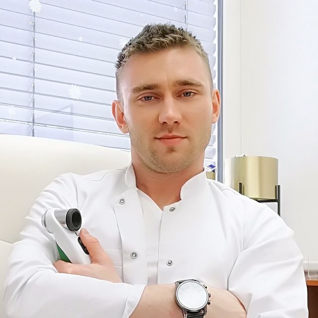 Szymon Aninowski, dermatolog Bielsko-Biała