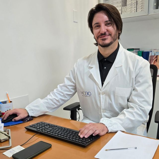 Andrea Gennaro, ortopedico Castelnuovo Rangone