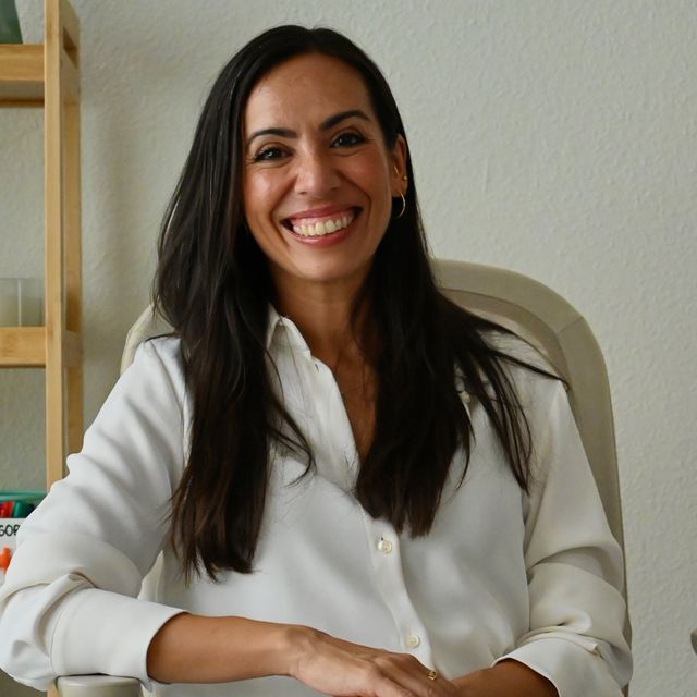 Eva Zárate, Psicólogo Móstoles