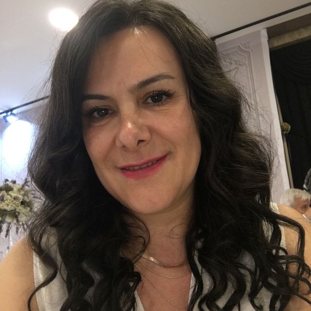 Yasemin Mısırlı, Psikoloji İstanbul
