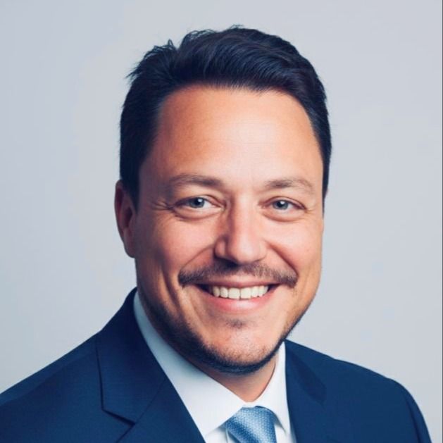 Enrico Finale, ostetrica Domodossola