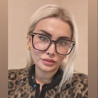 Resmi büyüt: Gül Şirinoğlu Yayıcı, Psikoloji Adana