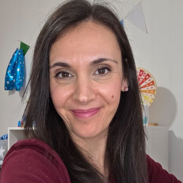 Ester Ruiz Coello, Terapeuta complementario Albacete