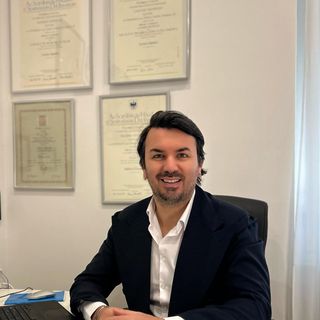 Luciano Esposito, psicoterapeuta Portici