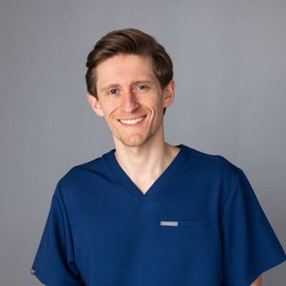 Powiększ obraz: Wiktor Sidorowicz, chirurg stomatologiczny Radzyń Podlaski