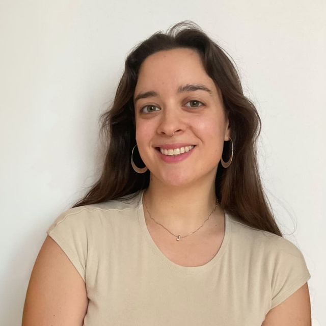 Andrea Arcas Román, Psicólogo Girona