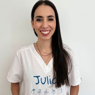 Acercar imagen: Júlia Gijón Molina, Logopeda Granada