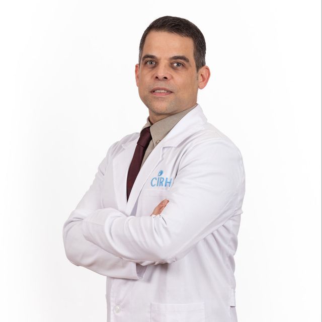 Josvany René Sánchez Curbelo, Médico general Barcelona