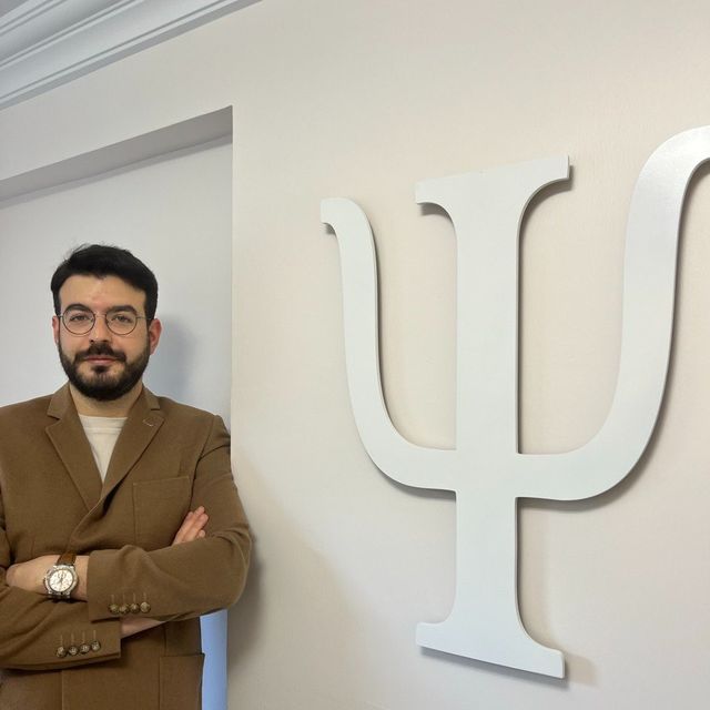 Halil İbrahim Garip, Psikoloji Bursa