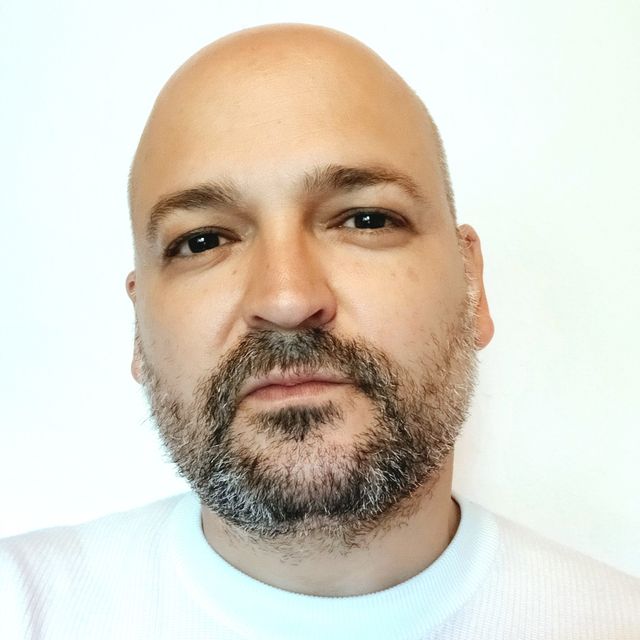 David González Alarcón, Dentista Fuenlabrada