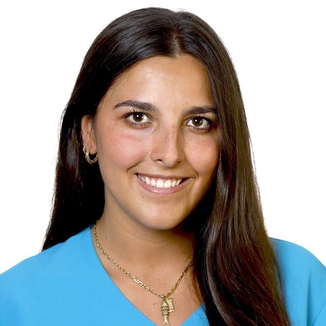 Ángela Van Der Mel Olaizola, Dentista Santiago de Compostela