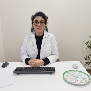 Acercar imagen: Mariana Sánchez Covarrubias, Terapeuta complementario Esplugues de Llobregat