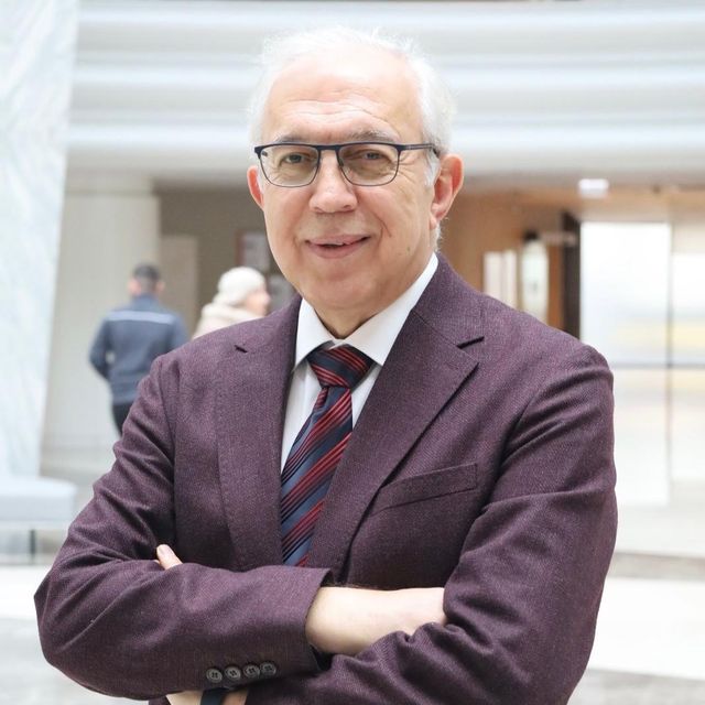 Savaş Ceylan, Beyin Ve Sinir Cerrahisi Pendik