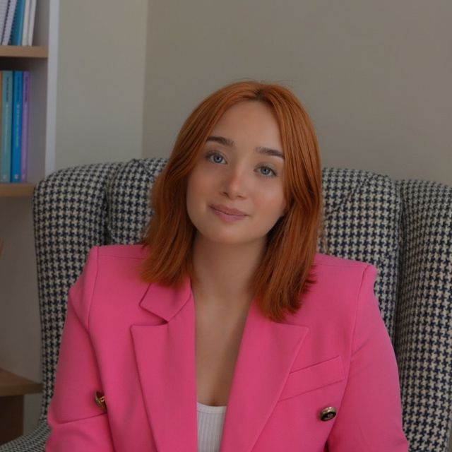 Zeynep Sude Bozkaya, Psikoloji Kadıköy