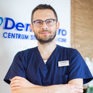 Powiększ obraz: Tomasz Zdziarski, stomatolog Gdynia