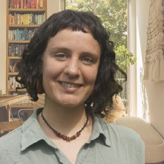 Acercar imagen: Kenia Kahlfeld, Psicólogo Burgos