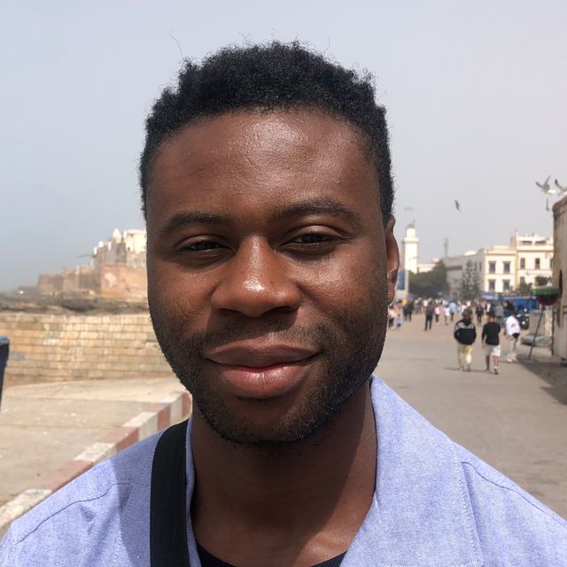 Nosa Odigwe, Terapeuta complementario Madrid