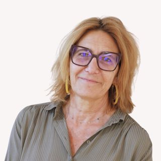 Acercar imagen: Almudena Reneses Sacristán, Psiquiatra Madrid