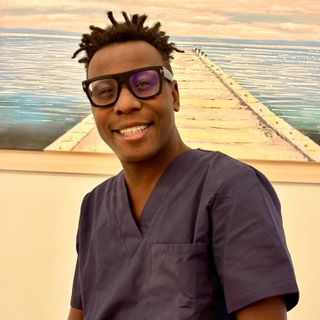 Dott. Momi Andrea Pierotti