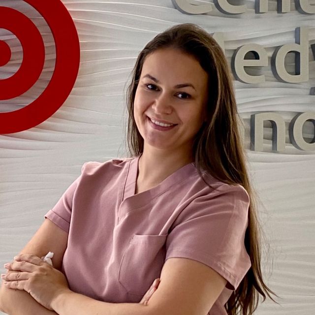 Mariola Zarzecka, higienistka/higienista stomatologiczny Radzymin