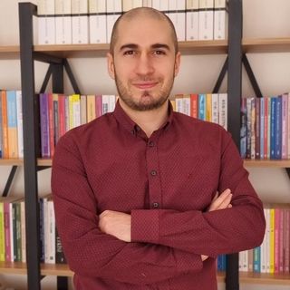 Kamer Bayraktar, Psikoloji Gümüşhane