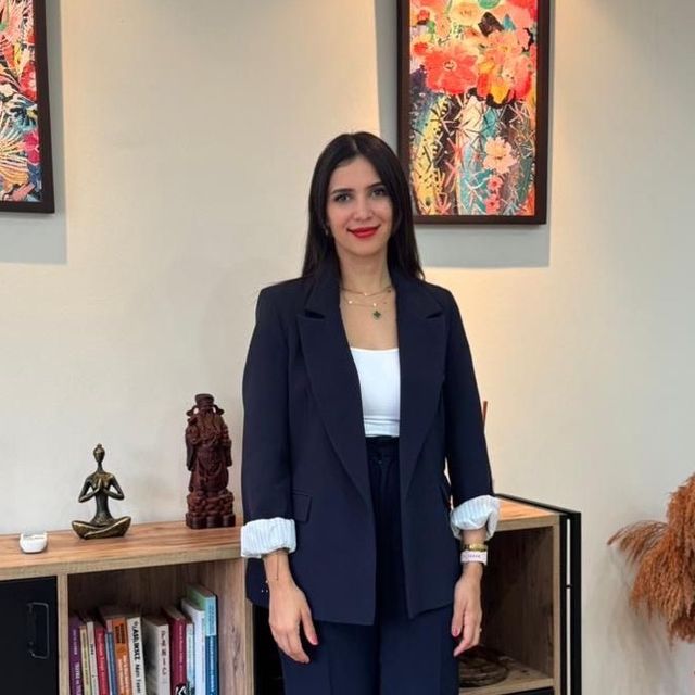 Berna İspir, Psikoloji Antalya