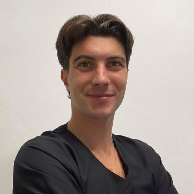 Elliot Echevarria Herrera, Fisioterapeuta Barcelona