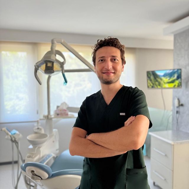 Serhat Damar, Çocuk Diş Hekimliği (Pedodonti) Muratpaşa