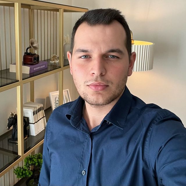 Eren Özdal, Psikoloji İzmir