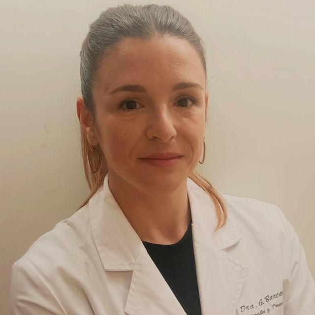 Rebeca García Barcenilla, Traumatólogo Santander