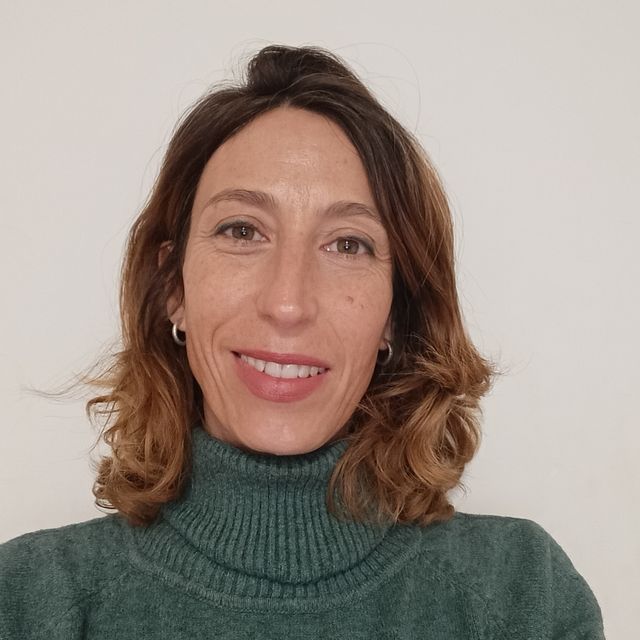 Nuria Garcia, Terapeuta complementario Granada