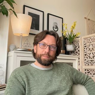 Dr. Vincenzo Lucifora