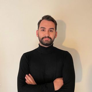 Resmi büyüt: Sezer Canpolat, Psikoloji Samsun