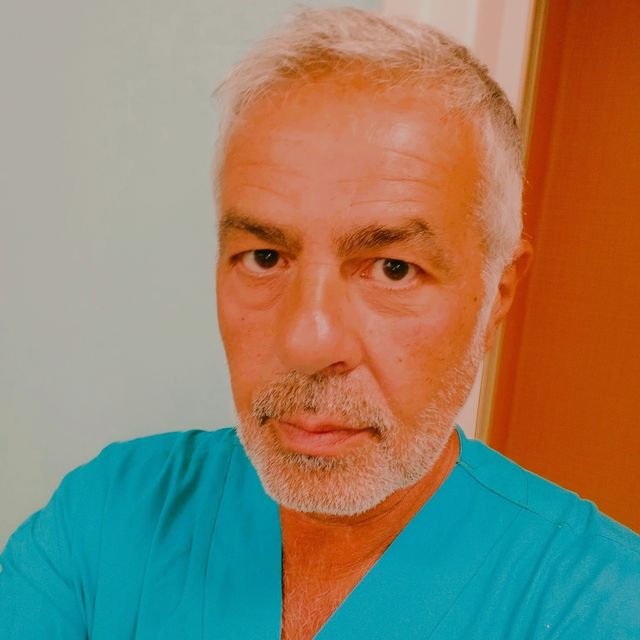 Casimiro Del Monaco, chirurgo pediatrico Napoli