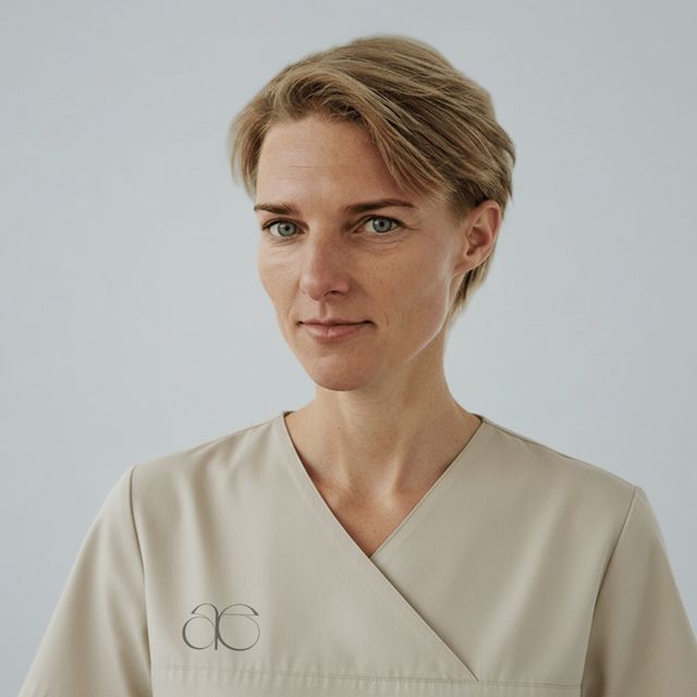 Katharina Bartek, Mund-Kiefer-Gesichtschirurg Berlin