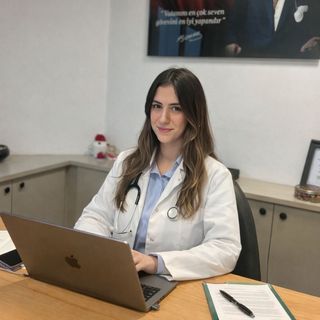 Melda Gizem Tavukçuoğlu, Diyetisyen İstanbul