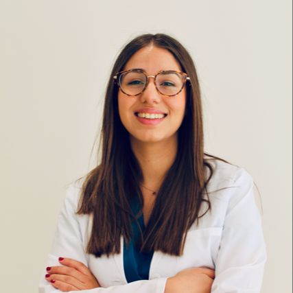 Delia Fernandez, Reumatólogo Málaga