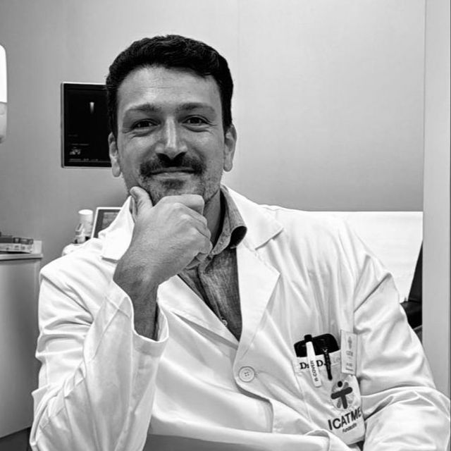 Francesco Cuozzo, ortopedico Napoli