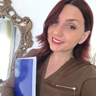 Dott.ssa Roxana V. Munteanu