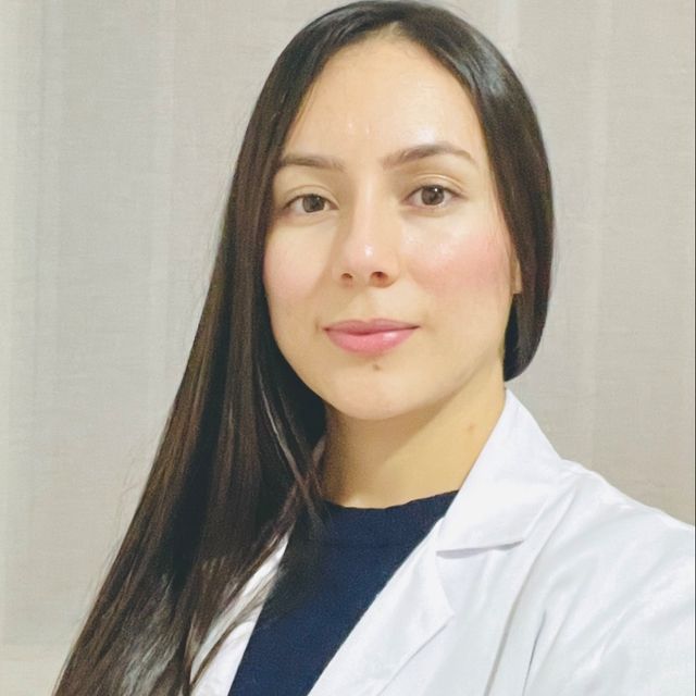 Yesenia Escudero Calderon, Médico general Arucas