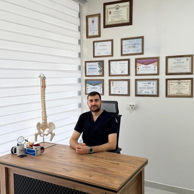 Salim Aslan, Fizyoterapi Ve Rehabilitasyon İstanbul