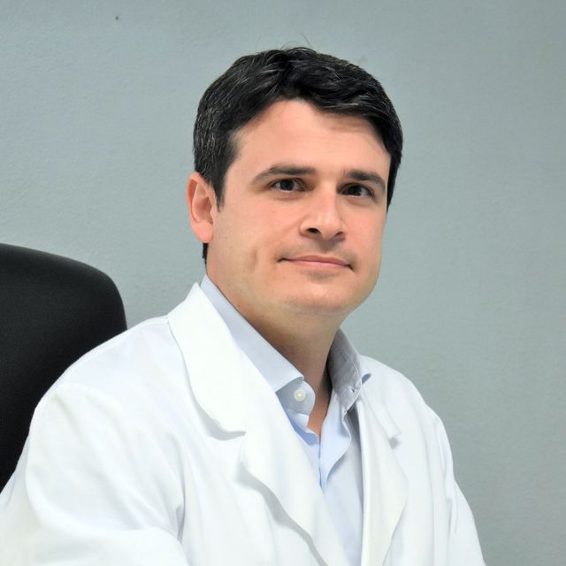 Emanuele Tripoli, ortopedico Modena