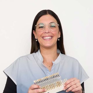 Acercar imagen: Alba Ribas i Serrano, Dentista Girona