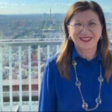 Ingrandire l'immagine: Maria Cirillo, pediatra Catanzaro