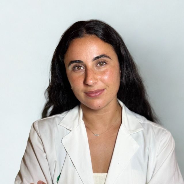 Celia Hernández Reina, Endocrino Sevilla