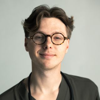 Paweł Cybulski, lekarz bez specjalizacji Poznań