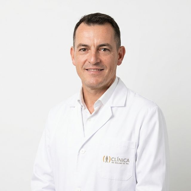 Esteban Pedro Mussin, Ginecólogo Molins de Rei