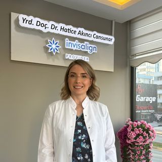 Resmi büyüt: Hatice Akıncı Cansunar, Ortodonti Mersin