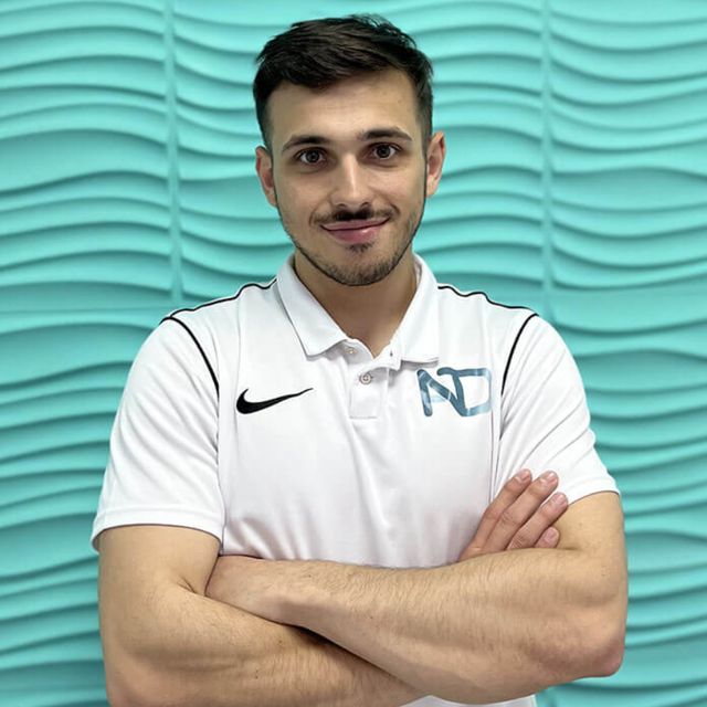 Álvaro Domínguez Torres, Terapeuta complementario Madrid